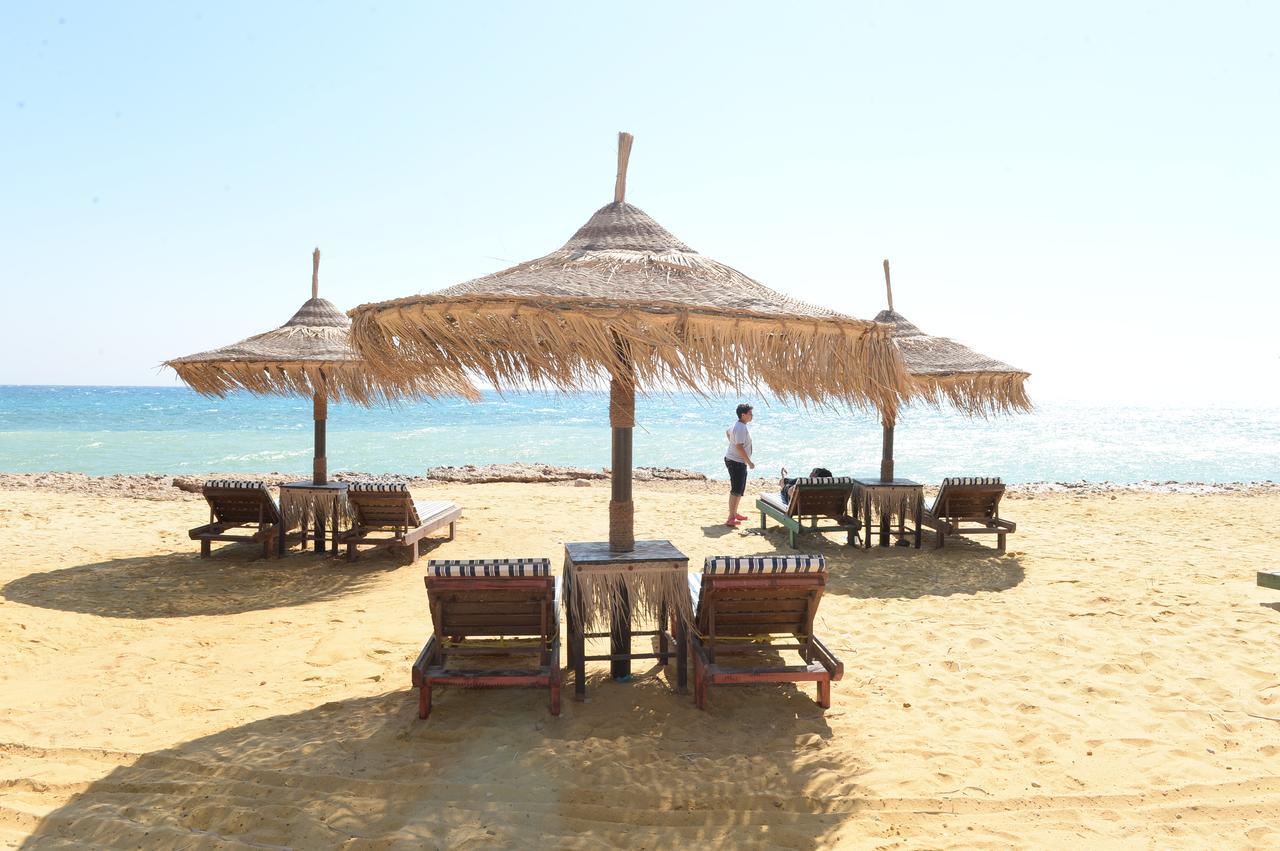Savanna Empire Spa & Resort Ataqah Exterior foto